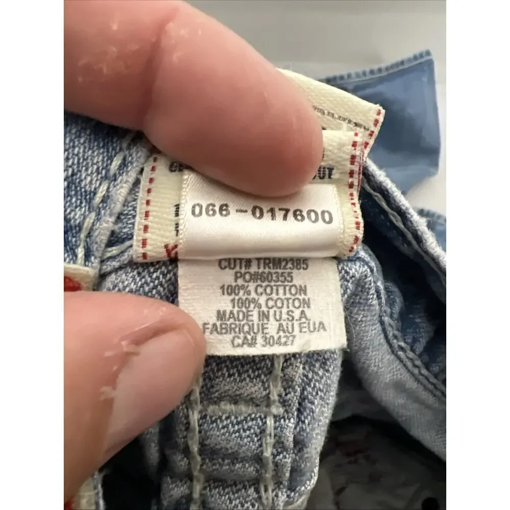 True Religion Billy Big T Flap Distressed Denim Embroidered Jeans ACTUAL 30x33